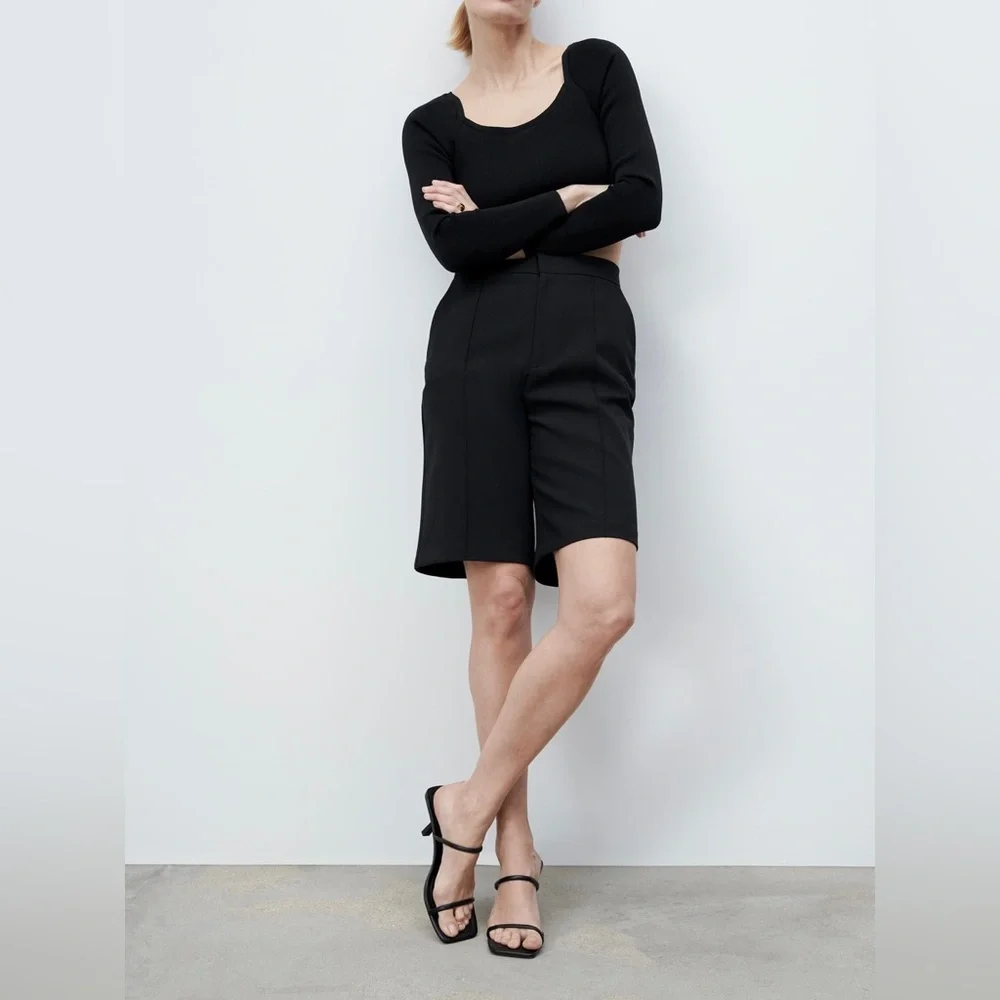 NWT Zara Women’s Knit Long Sleeve Crop Top